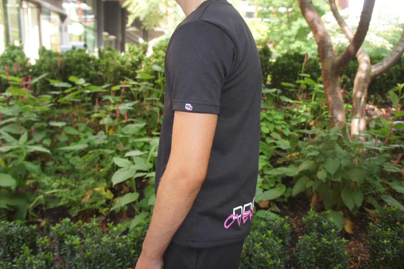 Luxury black t-shirt made from premium materials.